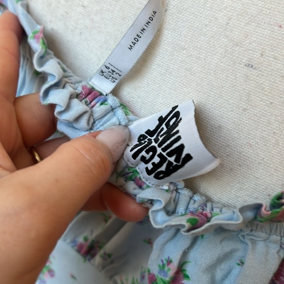 Reclaimed Vintage Blue Ditsy Floral Peasant Button Maxi Dress - Picture 4 of 4